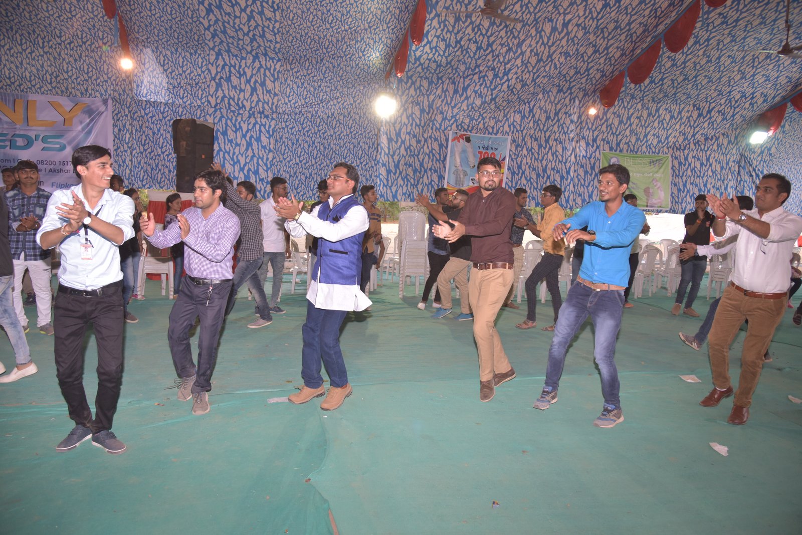 DSC_9880.JPG